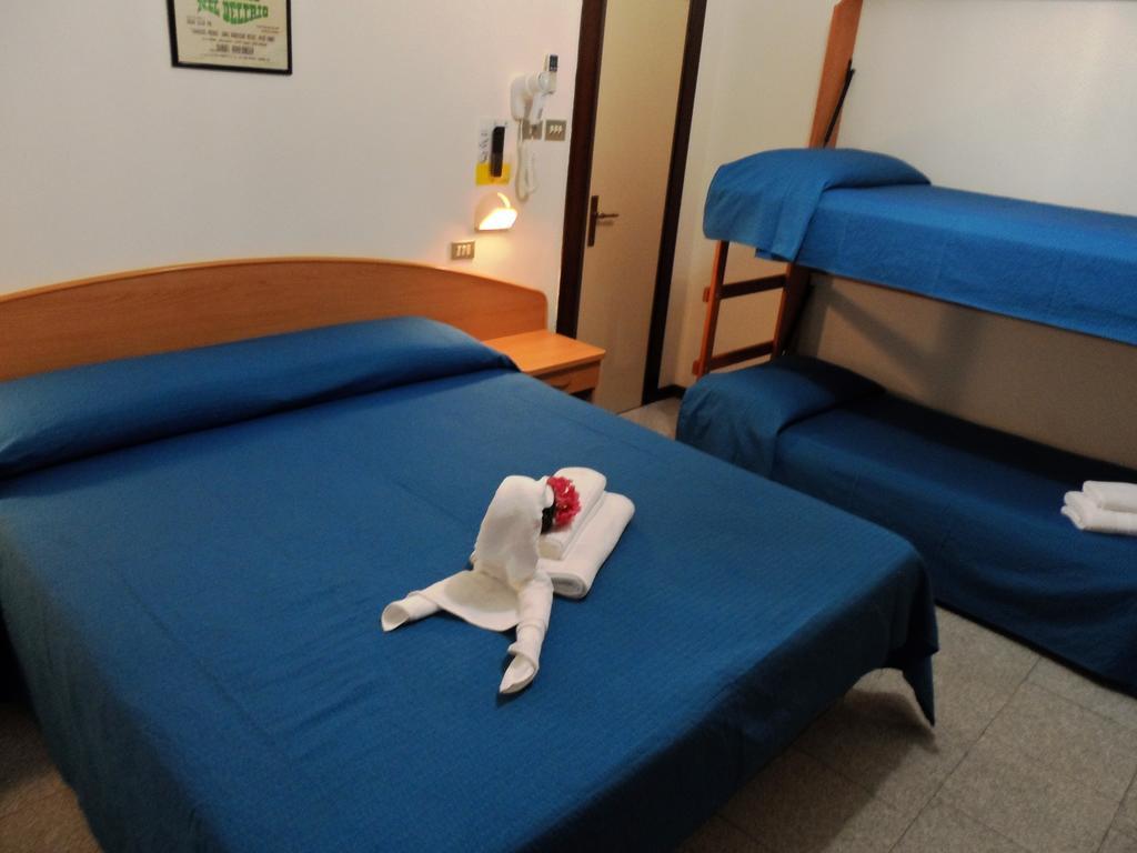 Hotel La Dolce Vita Rimini Zimmer foto